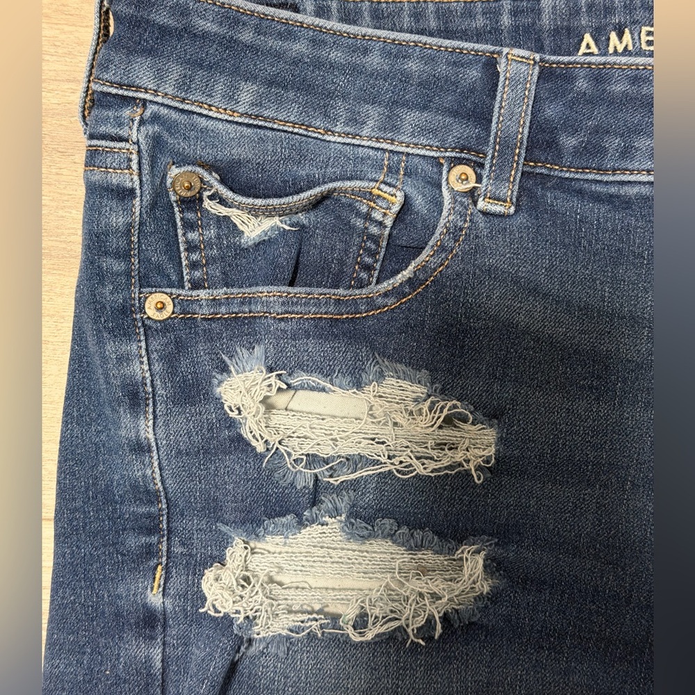 American Eagle Outfitters Dark Blue Ripped Jean Shorts - Picture 3 of 6